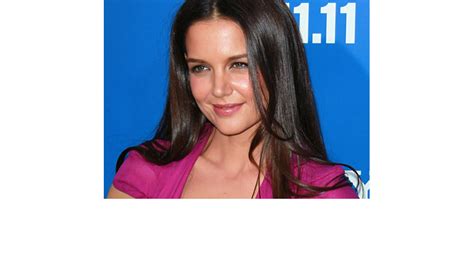 Katie Holmes Flaunts Cleavage Shows Skin At Premiere