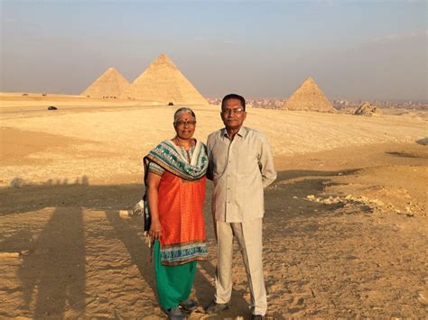 Pin By Smurugavel On Egypt Dec 2018 Couple Photos Photo Scenes