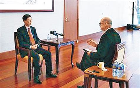 Sep 02, 2021 · 加拿大稱中國逮捕加拿大公民康明凱（michael kovrig）和斯帕弗（michael spavor）是對華為財務長孟晚舟被捕的報復。大陸外交部2日駁斥，「加方大肆. 炮轟美國 自製政治事件 華駐加國大使 促釋放孟晚舟回國 - 東方日報