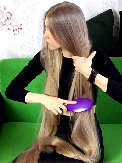 Video Knee Length Hair Trim And Hair Play Realrapunzels