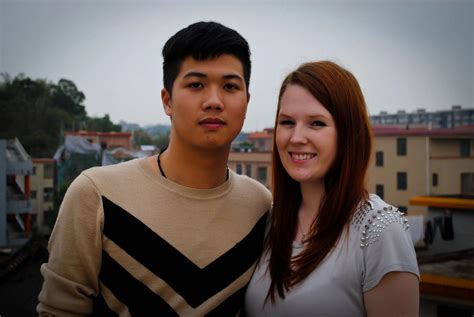 Pin By Azzurra Cupini On Amwf Love‍‍‍ Chinese Man Western Women Couple Photos