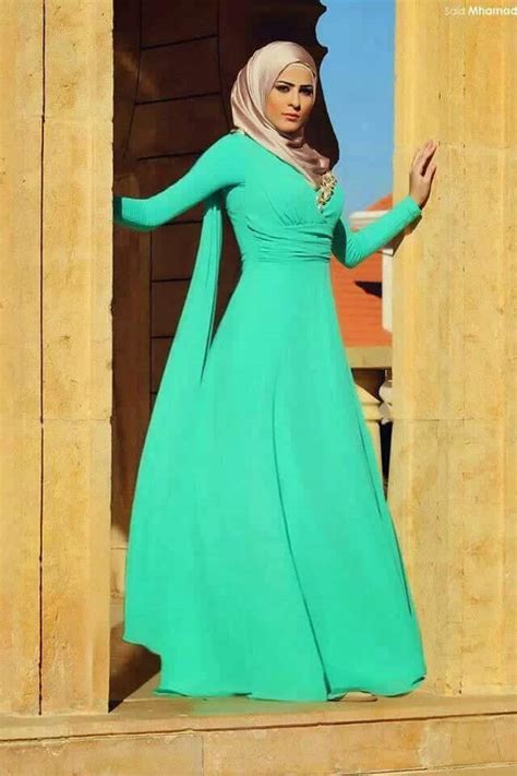 hijab style with abaya 12 chic ways to wear abaya with hijab