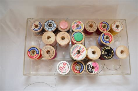 Sale Vintage Lot Of Thread 20 Spools In Case 1950s By