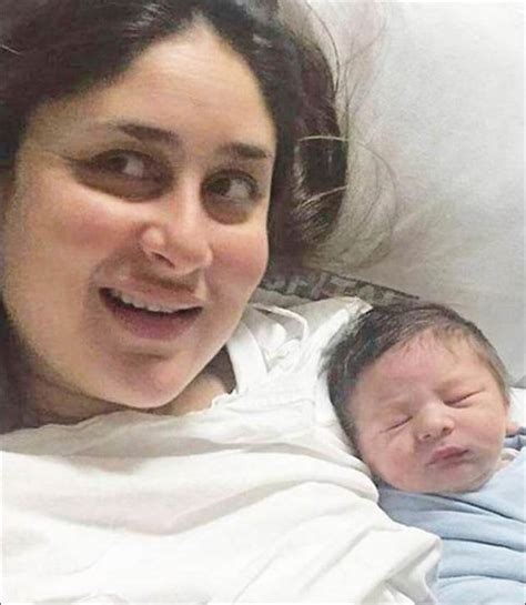Kareena Kapoor Saif Ali Khans First Photo With Son Taimur Is Going Viral Entertainment