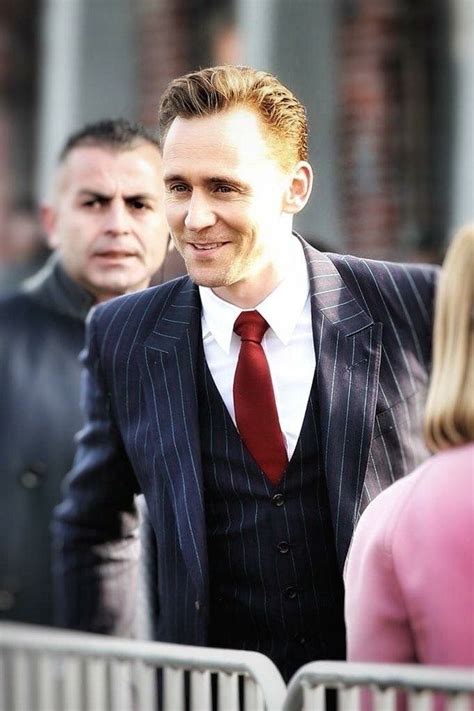 Making this clarification, it is sure to say . Tom Hiddleston | Tom hiddleston, Toms, Tom hiddleston wife