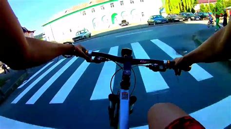 Am Căzut Cu Bicicleta Youtube