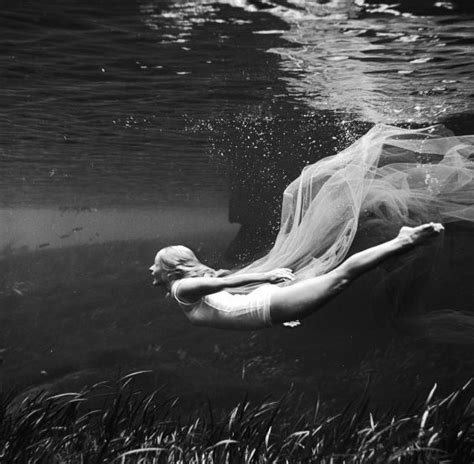 Desnudos Artisticos In Underwater Photos Water Photography Underwater Photography
