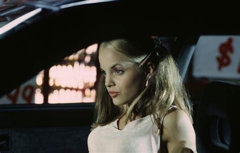 Mena Suvari In Nowhere 1997 Rnosmallparts