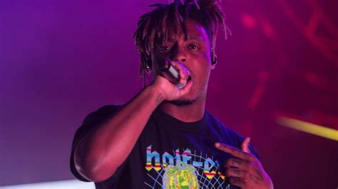 Rapper Juice Wrld Dead After Medical Emergency At Chicago Airport Wztv