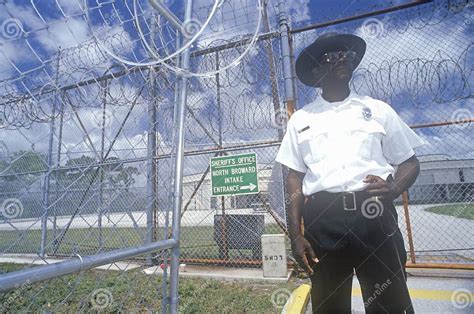 Prison Guard At Dade County Correctional Facility Fl Editorial Stock