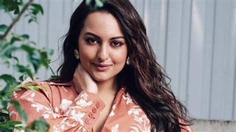 Sonakshi Sinha Ive Never Had A Conversation Around Sex With My