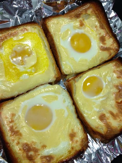 Roti tawar telur keju mozarela yang meleleh, di masak menggunakan teflon. Falsya's Soul ::: :: Roti Bakar Telur Cheese ...