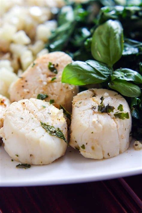 A lower qt score indicates a lower resting heart rate. One-Pot Steamed Garlic and Herb Scallops With Veggies ...