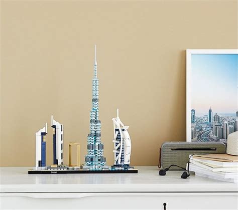 Lego 21052 Architecture Dubai Model Skyline Collection Collectible