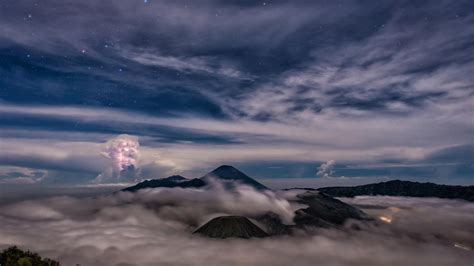 Nature Landscape Mountain Clouds Mist Indonesia Evening Stars
