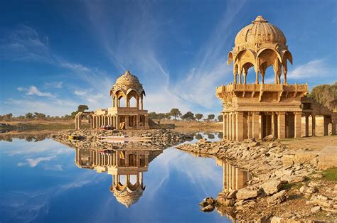 10 best places to visit in india
