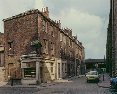 Spectacular Photos Of Londons Lost East End In Kodachrome Flashbak