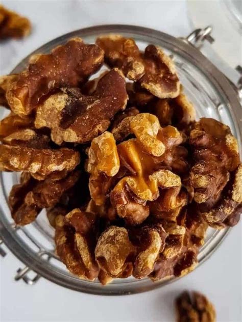 Easy Honey Roasted Almonds Hint Of Healthy
