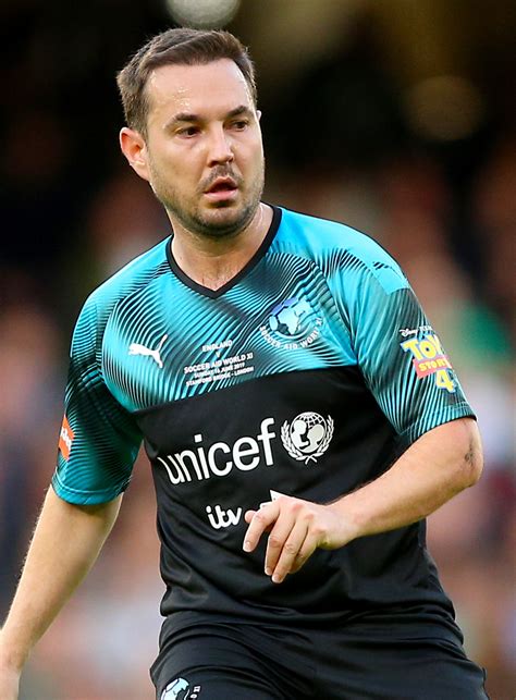 Jed mercurio's smash hit drama returns to bbc one. Line of Duty star Martin Compston sends tongue-in-cheek support message to England Soccer Aid ...