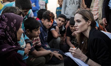 Angelina Jolie Receberá Prêmio Da Academia Por Causas Humanitárias