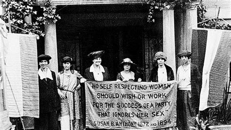 hillary clinton was a modern suffragette in ralph lauren white for historic dnc speech