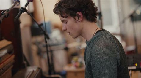 Shawn Mendes In Wonder Netflix Documentary Review Shawn Mendes