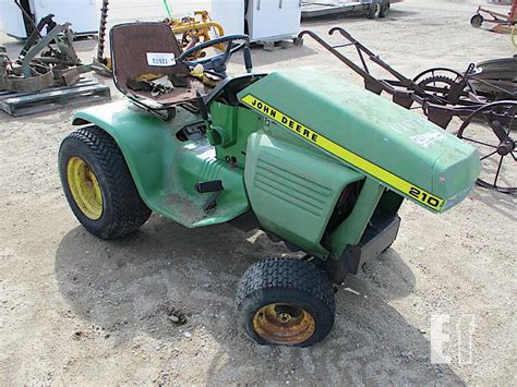 John Deere 210 Online Auctions