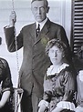 Woodrow Wilson’s daughter looked so much like him that it looks like it ...