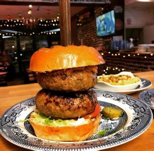 Home of great food and challenges, outrageous entertainment and a different style of food. MAN VS FOOD LONDON|영국-런던맛집, 양식/레스토랑맛집, 식신 대한민국 No.1 맛집검색,맛집추천