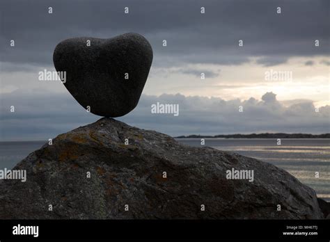 Heart Shaped Rock Hi Res Stock Photography And Images Alamy