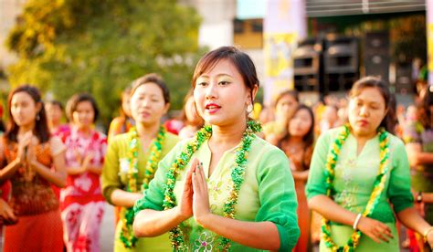 One Of The Most Popular Festival In Myanmar Thingyan Mingalago Myanmar Travel Guide