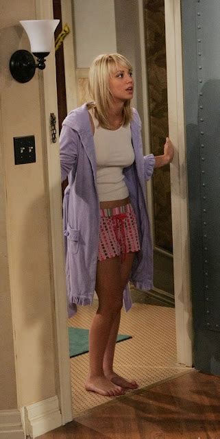 Kaley Cuoco Barefoot In The Big Bang Theory