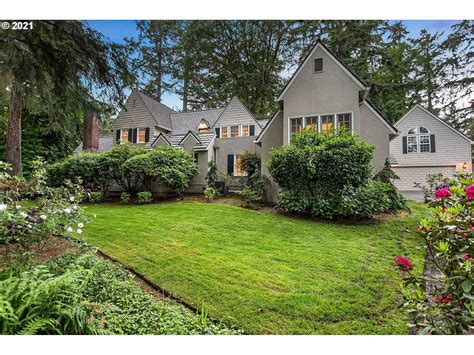 Lake Oswego Luxury Real Estate For Sale Christies International Real