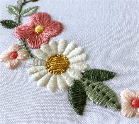 Machine Embroidery Design Small Dainty Boho Wreath Heirloom Etsy
