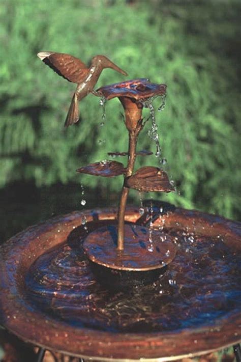Follow this simple recipe for hummingbird nectar to attract hummingbirds to your backyard. Bird Baths | Birdcage Design Ideas