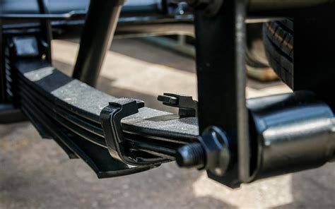 Leaf Spring Vs Coil Spring Difference Functions And More Dubizzle