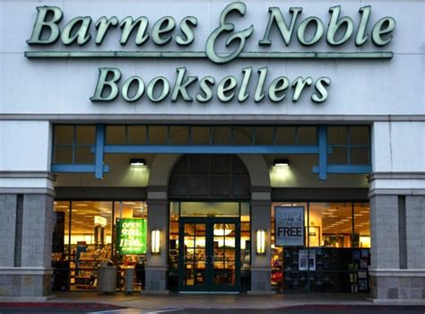 The barnes & noble capital university bookstore is located on the first floor of the harry c. Borders Closing: Five Things Barnes and Noble Can Do to ...