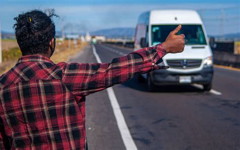 Fotos Gratis Viajero Modo De Transporte Vehículo Coche La