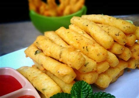 Lihat juga resep stik kentang ayam mpasi 8m+ enak lainnya. Resep Kentang keju oleh Dhiah Oddie - Cookpad