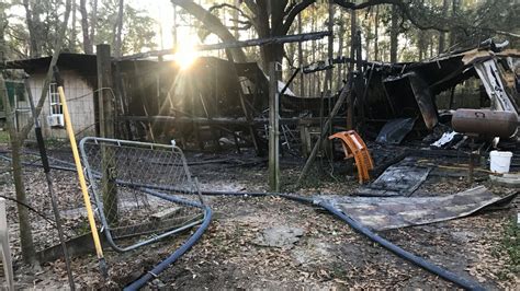 Crews Respond To Early Morning House Fire In Jefferson County