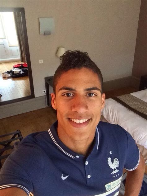 He won his first ligue 1 title with real madrid in 2011. Raphaël Varane 2018: Girlfriend, net worth, tattoos ...
