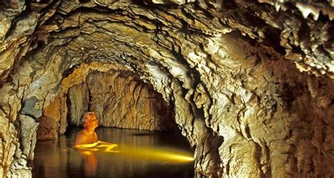 Ainsworth Hot Springs Caves Great Places Places To See Beautiful