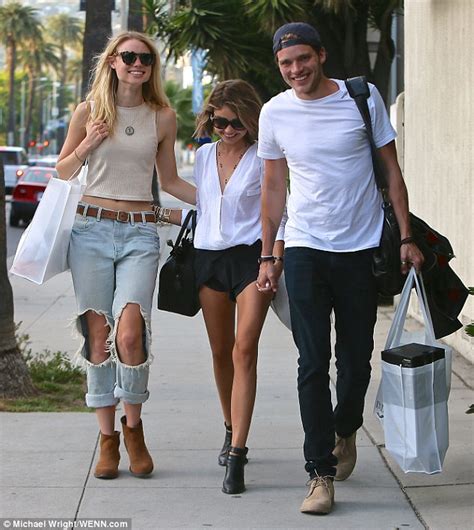 Sarah Hyland Cuddles Up To Boyfriend Dominic Sherwood And Lucy Fry In