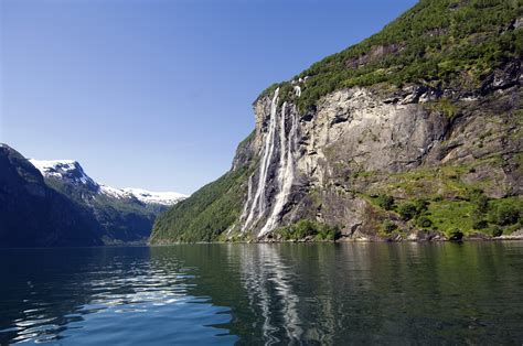 Geirangerfjord Water Fall In Norway 4k Wallpaper Hd