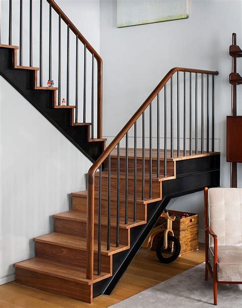 This article describes the code standards for designing stair and railing to be complaint with osha and ada requirements. Excellent Room Space Design In Ninth Avenue Duplex Company ...