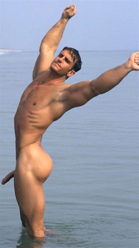 Photo Hung Male Naturists Page 19 Lpsg