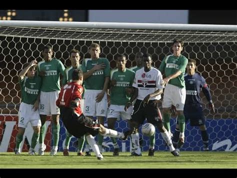 Já o são paulo aguarda o decorrer da rodada para saber se permanecerá na zona de rebaixamento. São Paulo 3 x 0 Palmeiras - Campeonato Paulista 2005 - YouTube