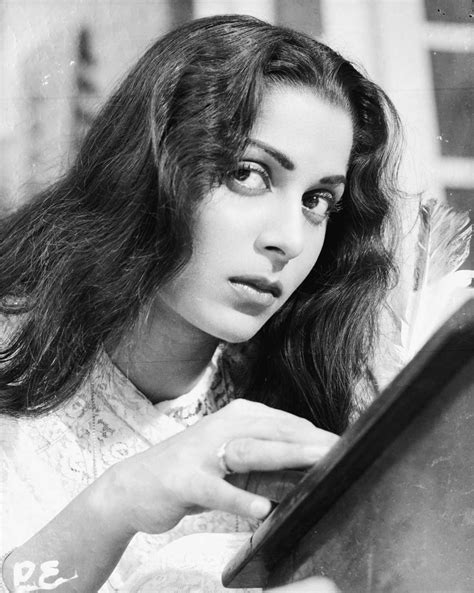 collection of 999 breathtaking 4k images featuring waheeda rehman