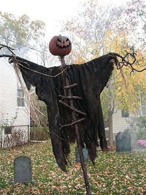 Homemade Diy Spooky Outdoor Halloween Decorations Amelia Print