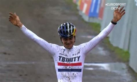 Pidcock's victory was as significant as cavendish's, as two generations of british after showing his ability in cyclocross during the winter, pidcock recently told bbc sport he believed he could beat the. Thomas Pidcock, néophyte éclectique et avenir du cyclisme ...